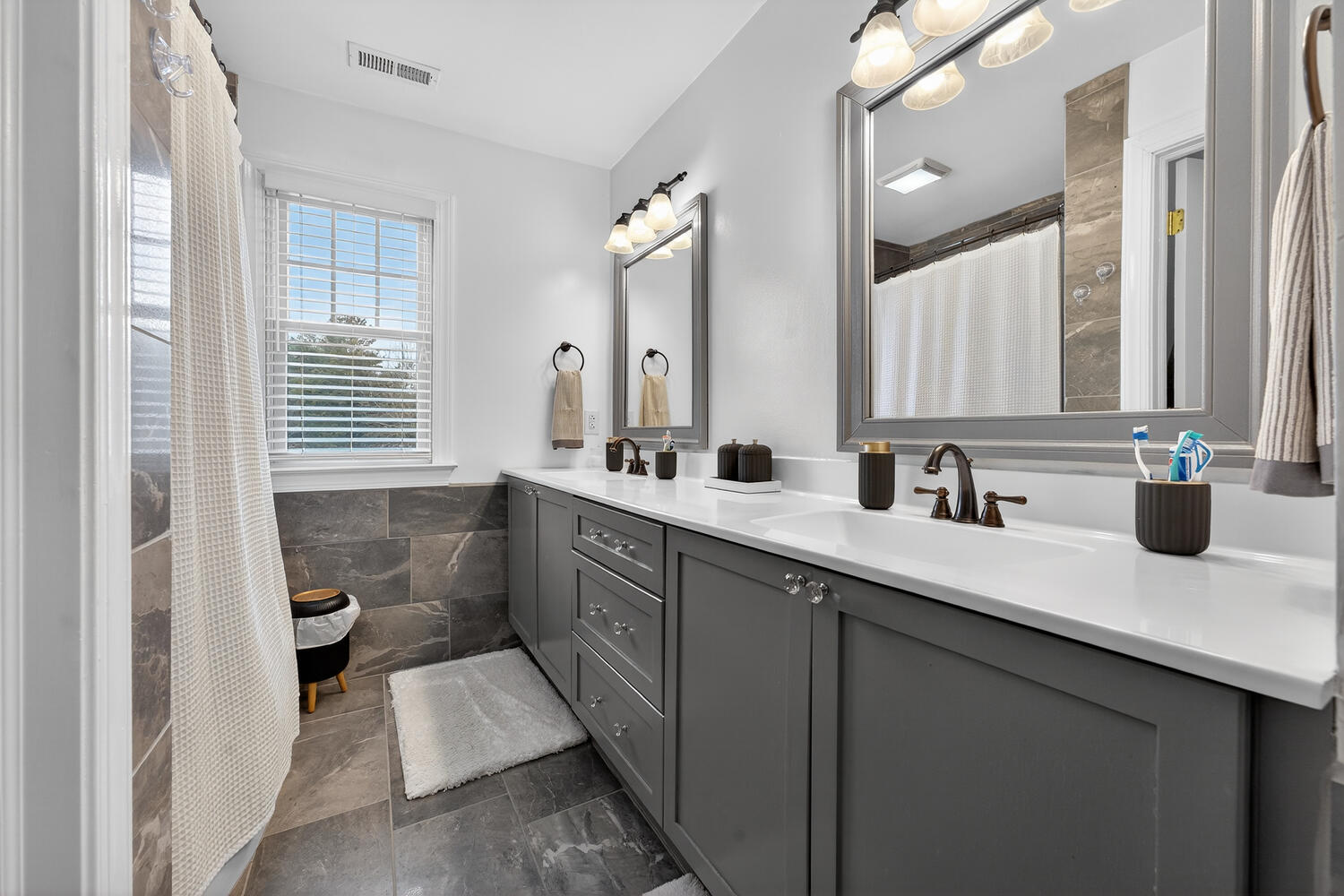 130 Pine Valley Dr — Photo 45