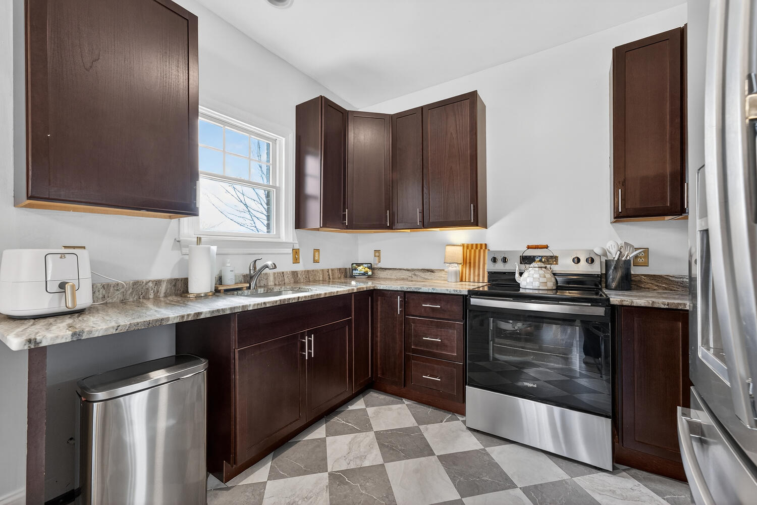 130 Pine Valley Dr — Photo 56